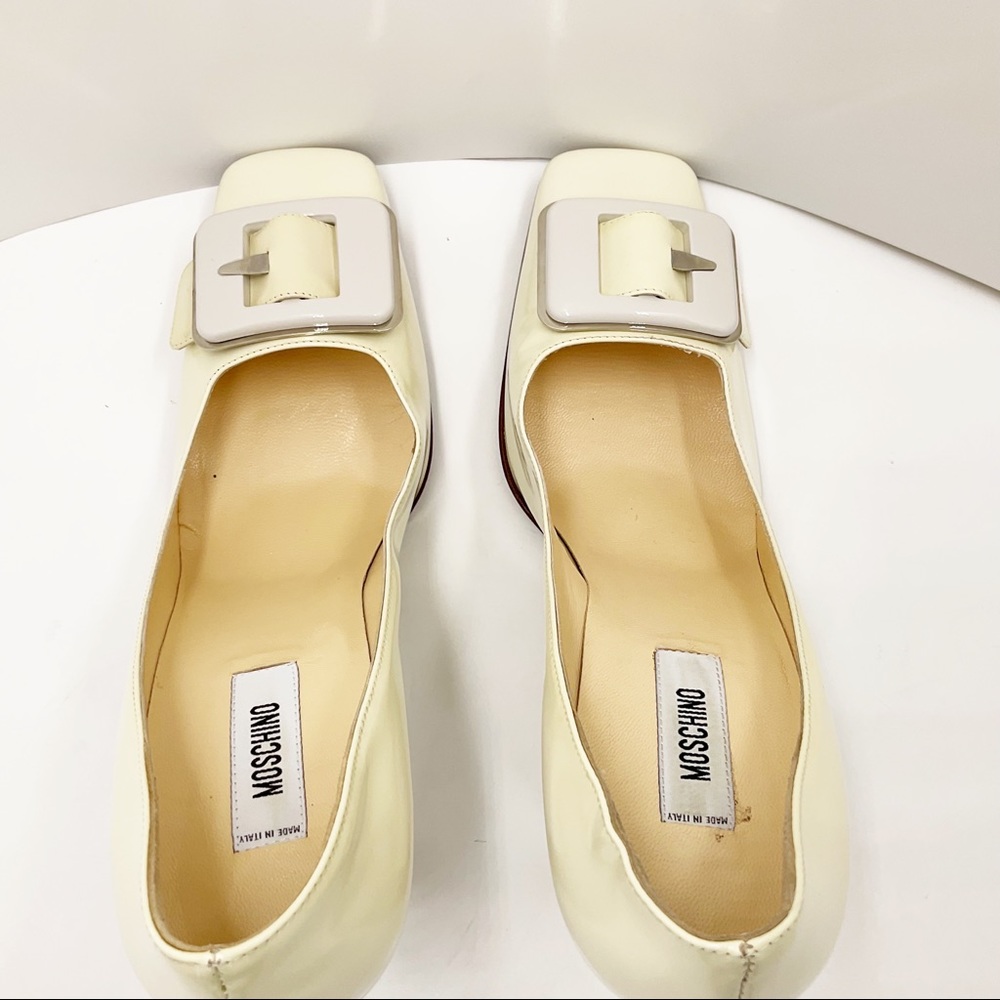 💕HP💕🆕{MOSCHINO}Patent Leather Pump with Buckle - Picture 6 of 16